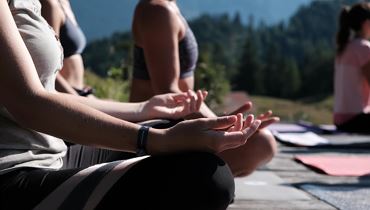 Abendyoga am Brentenjoch