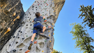 KINDERPROGRAMM - Hoch hinaus beim Klettern