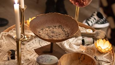 Smoking according to old tradition