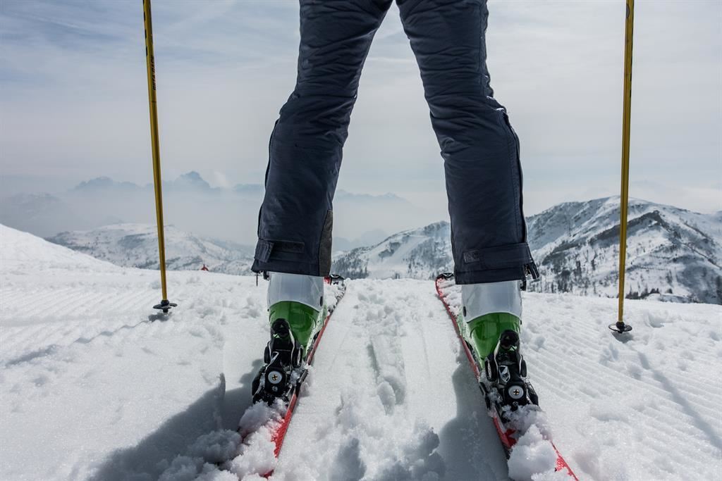 ski school and rental Hartkaiser