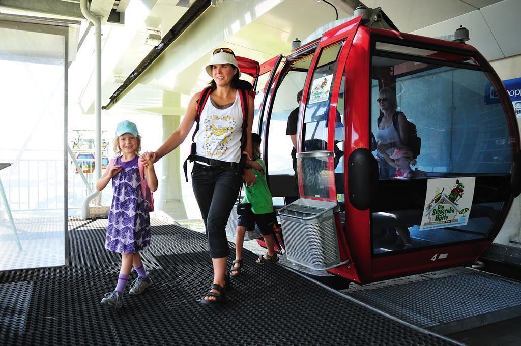 8-seater Cable Car Salvenbahn